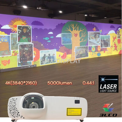คุณภาพ โปรเจคเตอร์เลเซอร์ SMX ความละเอียด 4K 5000 ansi lumens ภาพคมชัดระยะฉายใกล้พิเศษ ห้อง VR, โฮมเธียเตอร์ โรงงาน